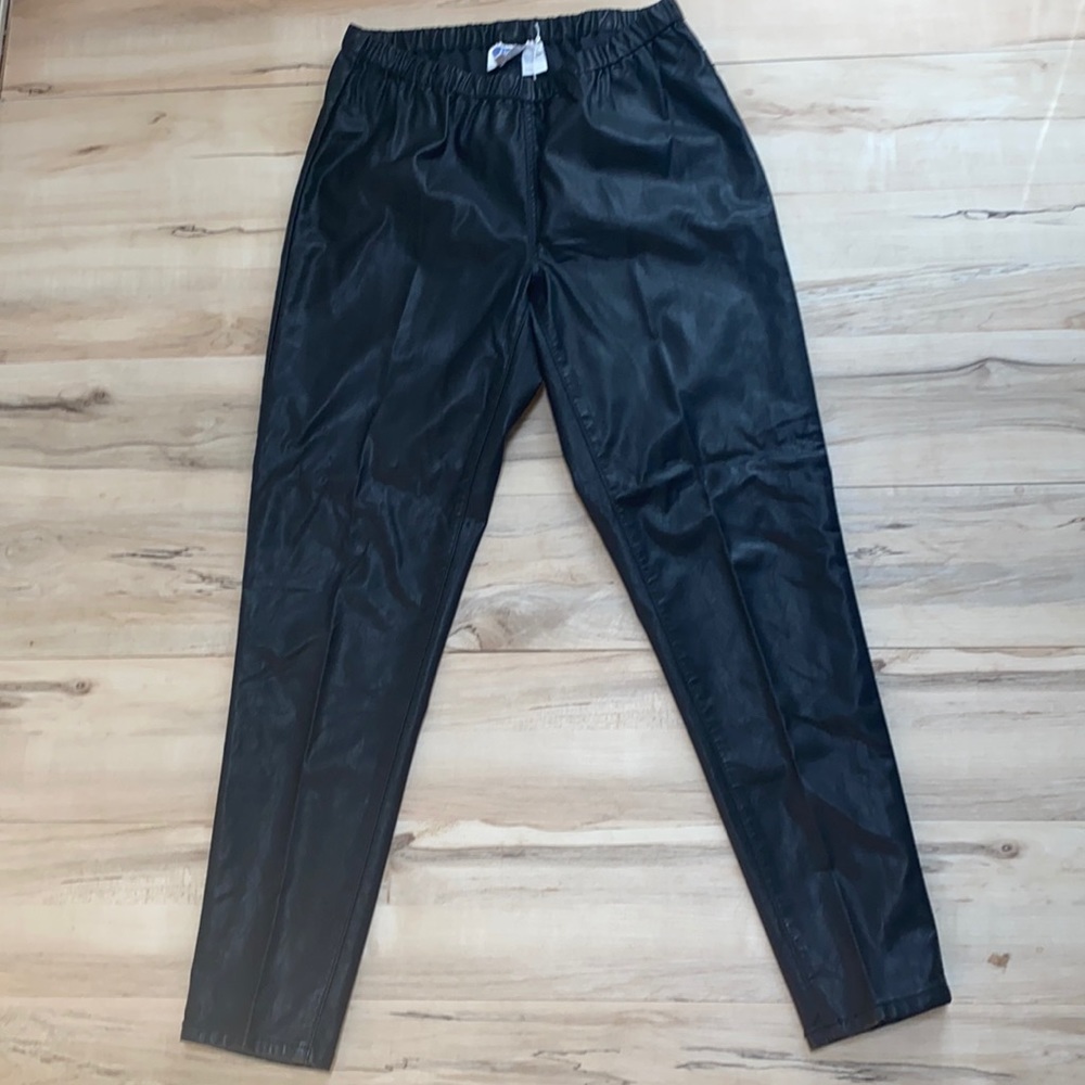DG2 Diane Gilman Faux Leather Pants size L